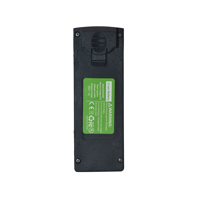 Wyposażony w akcesoria do łado – Eachine Drone E58 recenzja i cena